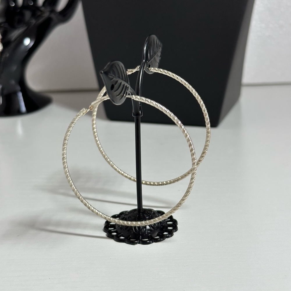 Twisted Hoop Earrings